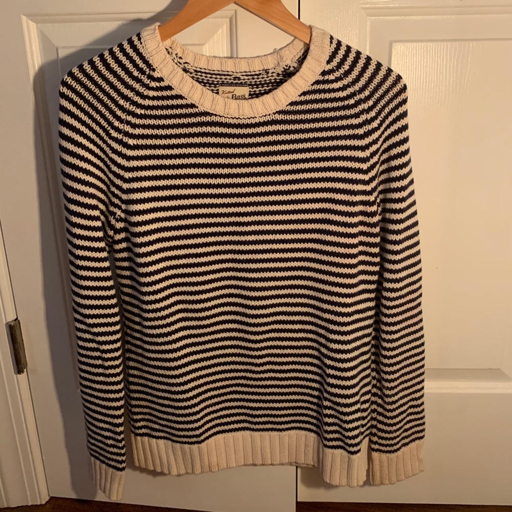 Bass Outlet Sweater